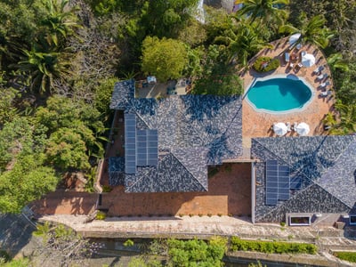 Luxury Villa Photo #21