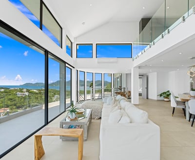 Luxury Villa Photo #29