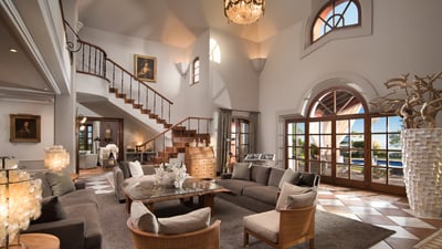 Luxury Villa Photo #12