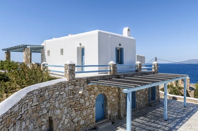Luxury Villa Photo #15