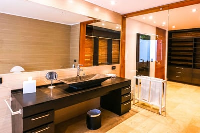 Luxury Villa Photo #19