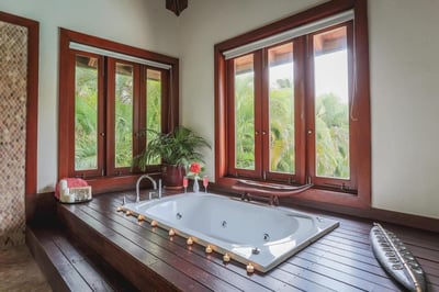 Luxury Villa Photo #27