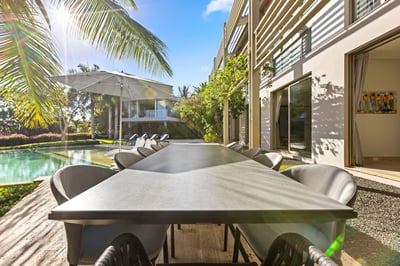 Luxury Villa Photo #12