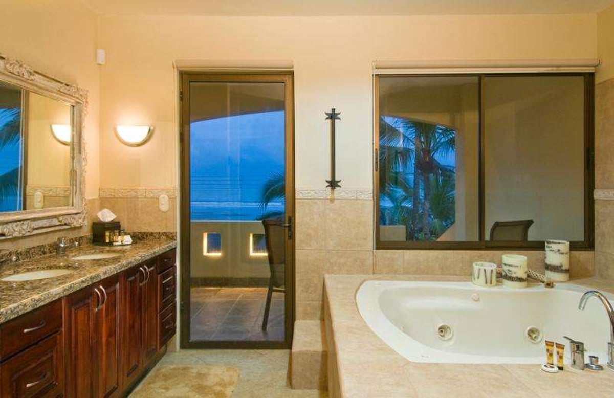 Casa Rio Mar Jaco, Costa Rica Rental Escapes