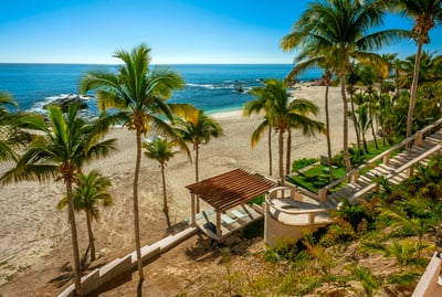 Luxury Villa Photo #18