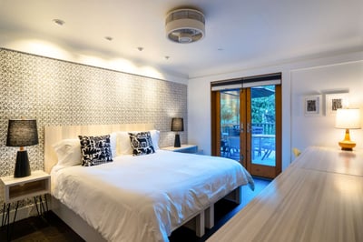 Luxury Villa Photo #24