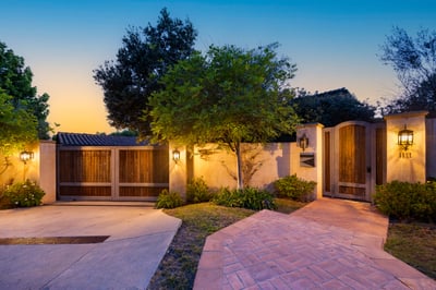 Luxury Villa Photo #17