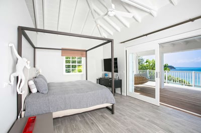 Luxury Villa Photo #13