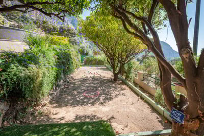 Luxury Villa Photo #13