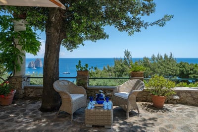 Luxury Villa Photo #6