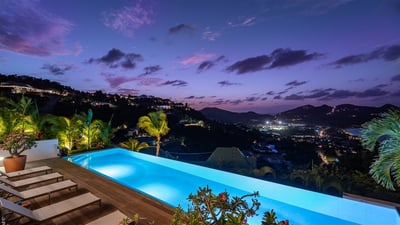 Luxury Villa Photo #7