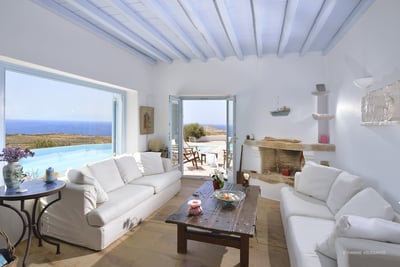 Luxury Villa Photo #8