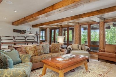 Luxury Villa Photo #11