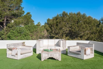 Luxury Villa Photo #13