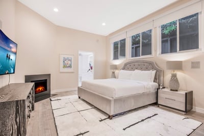 Luxury Villa Photo #27