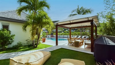 Luxury Villa Photo #9