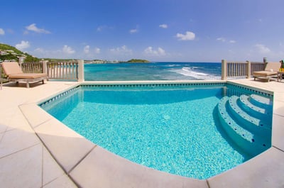 Luxury Villa Photo #3