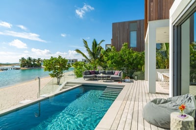 Luxury Villa Photo #5