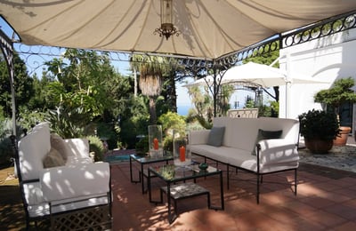 Luxury Villa Photo #16