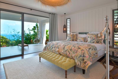 Luxury Villa Photo #9