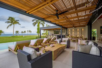 Luxury Villa Photo #37