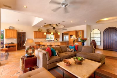 Luxury Villa Photo #25