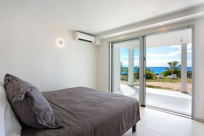 Luxury Villa Photo #19