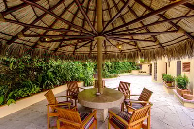 Luxury Villa Photo #3