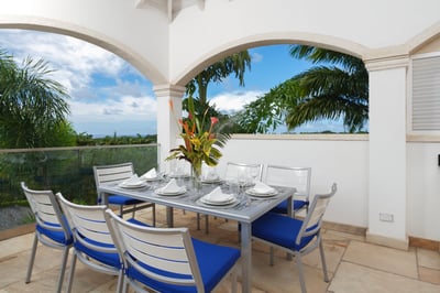 Luxury Villa Photo #11