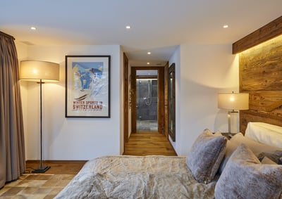 Luxury Villa Photo #11