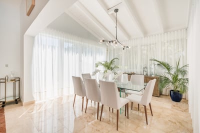 Luxury Villa Photo #14