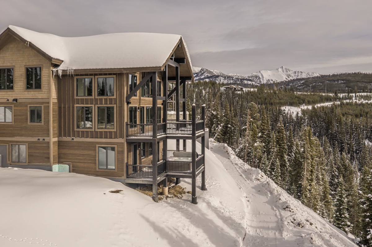 22 Lower Cascade Ridge