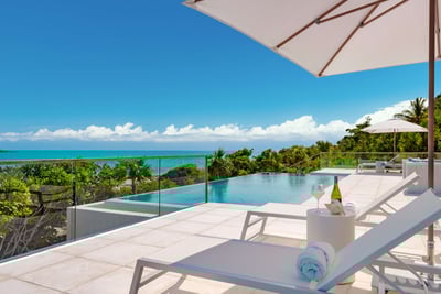 Luxury Villa Photo #6