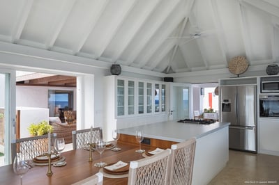 Luxury Villa Photo #24