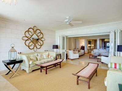Luxury Villa Photo #5