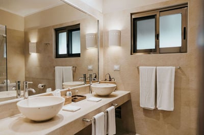 Luxury Villa Photo #32