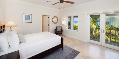 Luxury Villa Photo #35