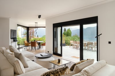 Luxury Villa Photo #7