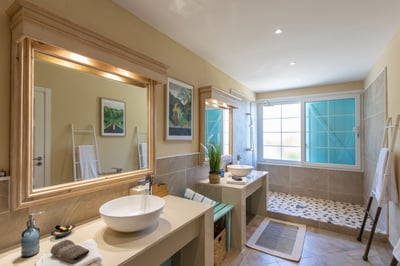 Luxury Villa Photo #48