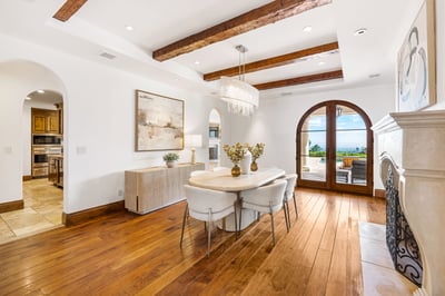 Luxury Villa Photo #29
