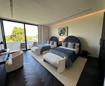 Luxury Villa Photo #44