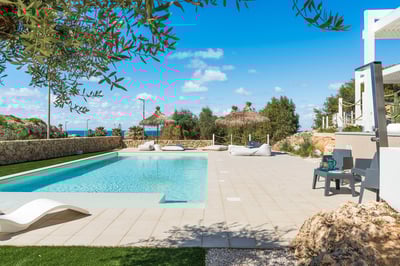 Luxury Villa Photo #10