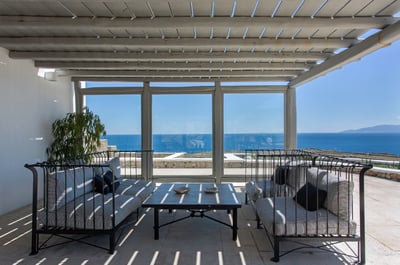 Luxury Villa Photo #12
