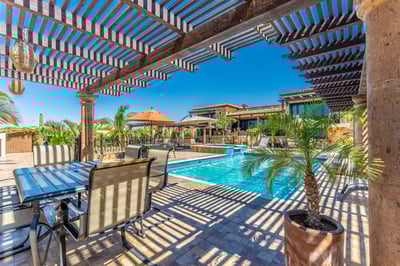 Luxury Villa Photo #13