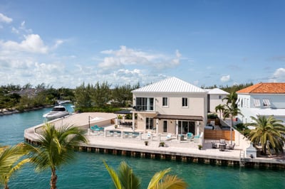 Luxury Villa Photo #5