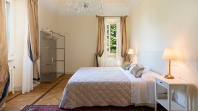 Luxury Villa Photo #48