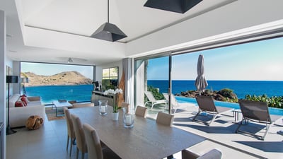 Luxury Villa Photo #16