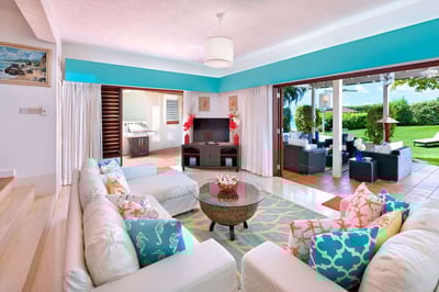 Luxury Villa Photo #5