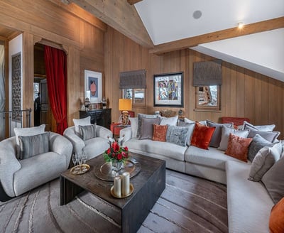 Luxury Villa Photo #6