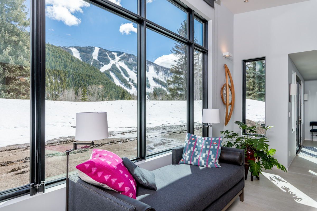 Nordic Contemporary chalet rental - 25